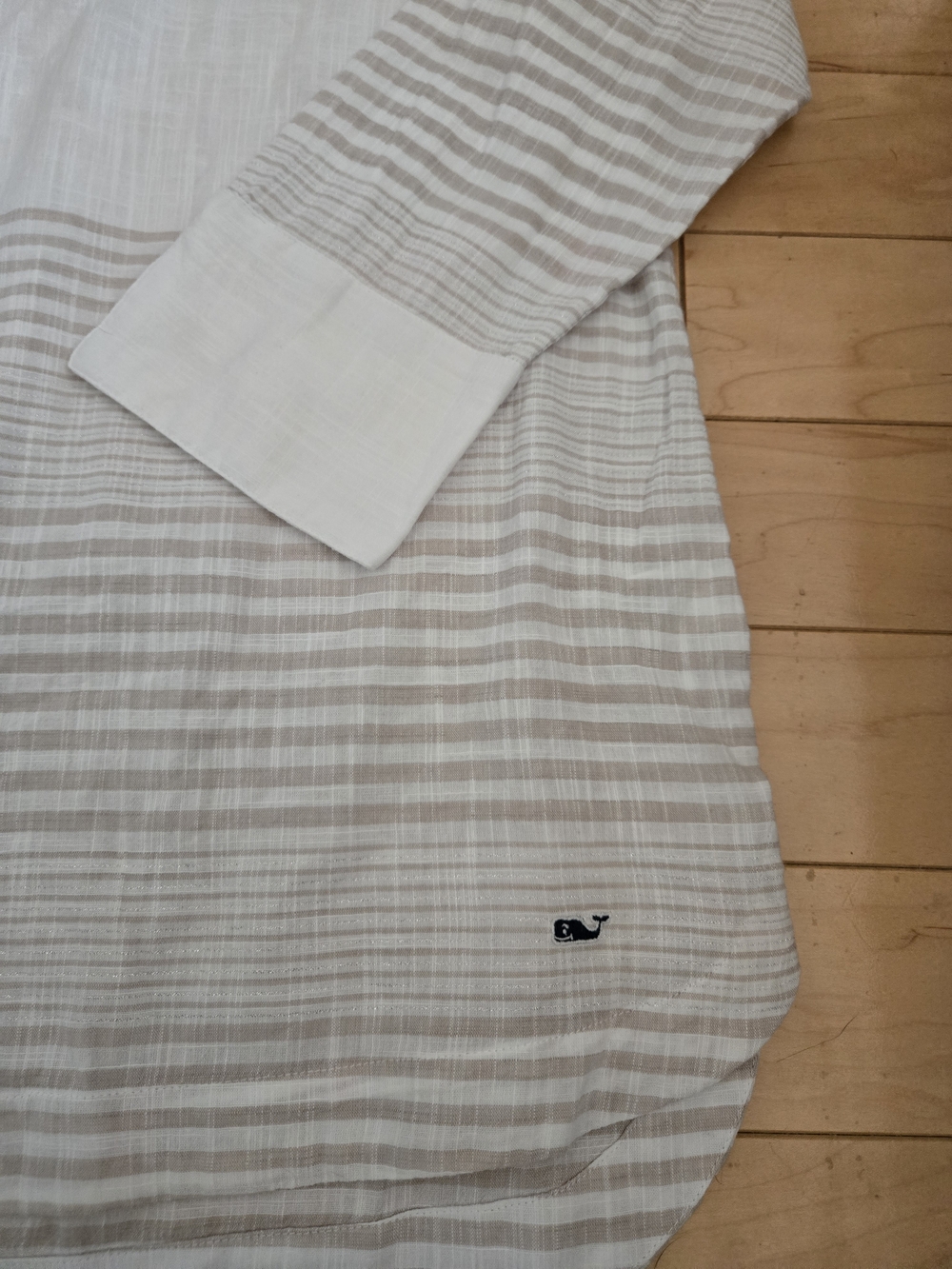 Vineyard Vines White Linen Buttonless Shirt with Tan Stripes - Picture 3 of 7